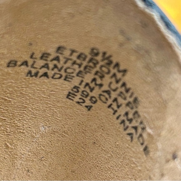 Earth Origins Bonnie Leather Cutout Mary Jane Flats Blue Size 9.5M - Picture 3 of 9